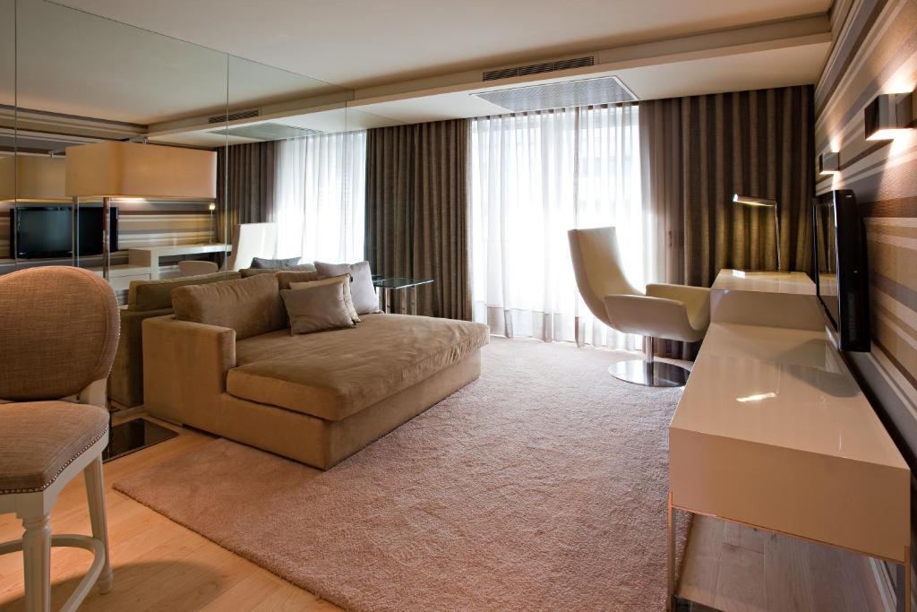Serviced Boavista Palace Apartment *