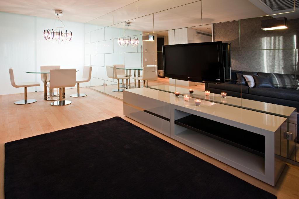 Serviced Boavista Palace Porto